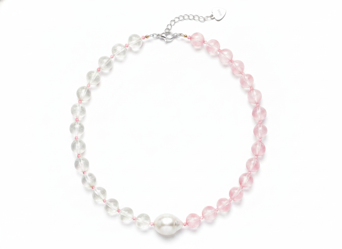 The light rose necklace