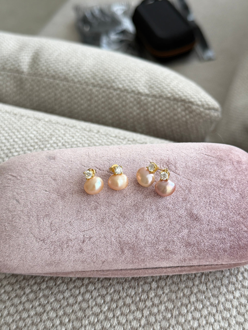 Purple Small Pearl Earrings