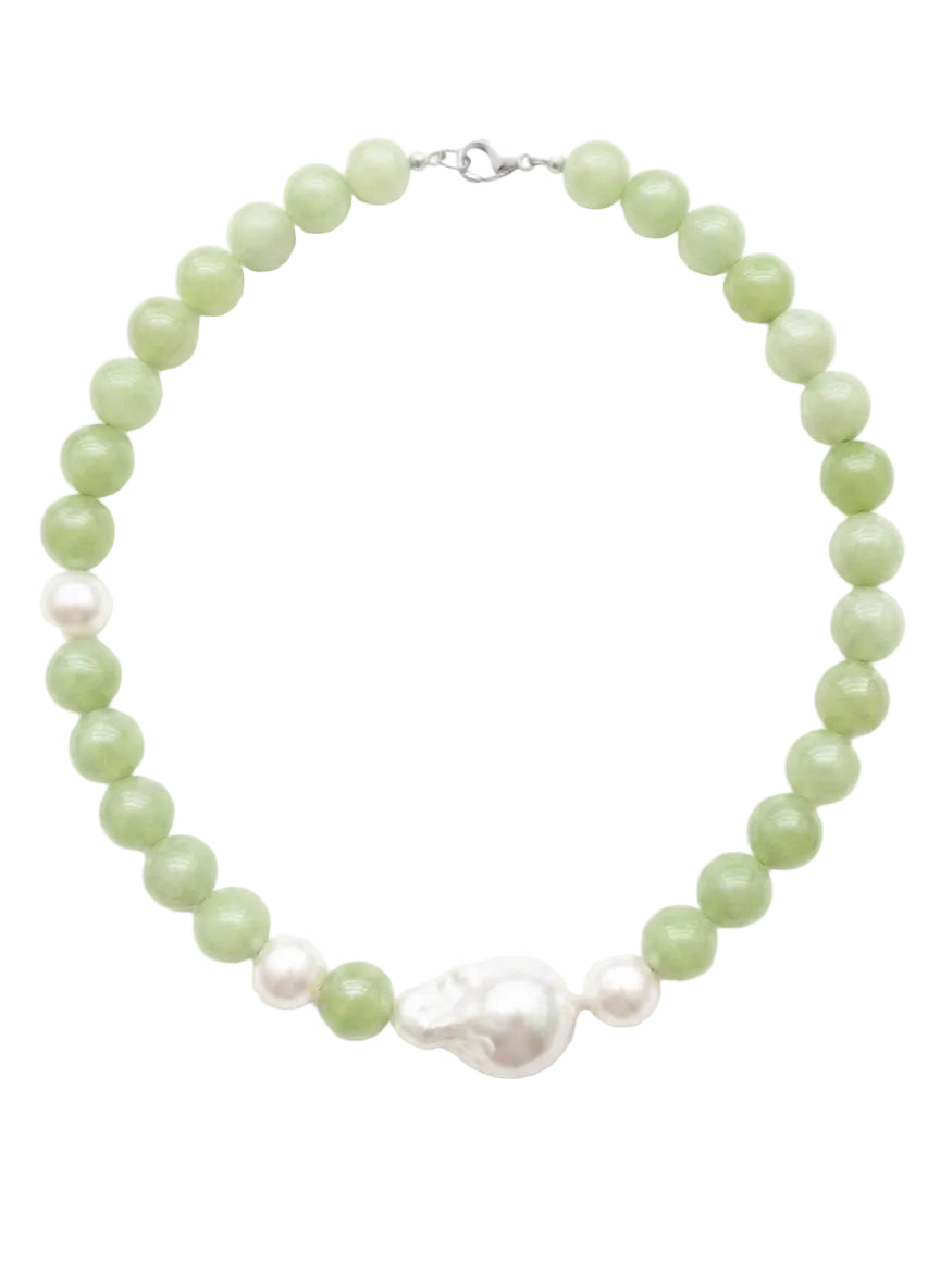 Apple Pearls Necklace